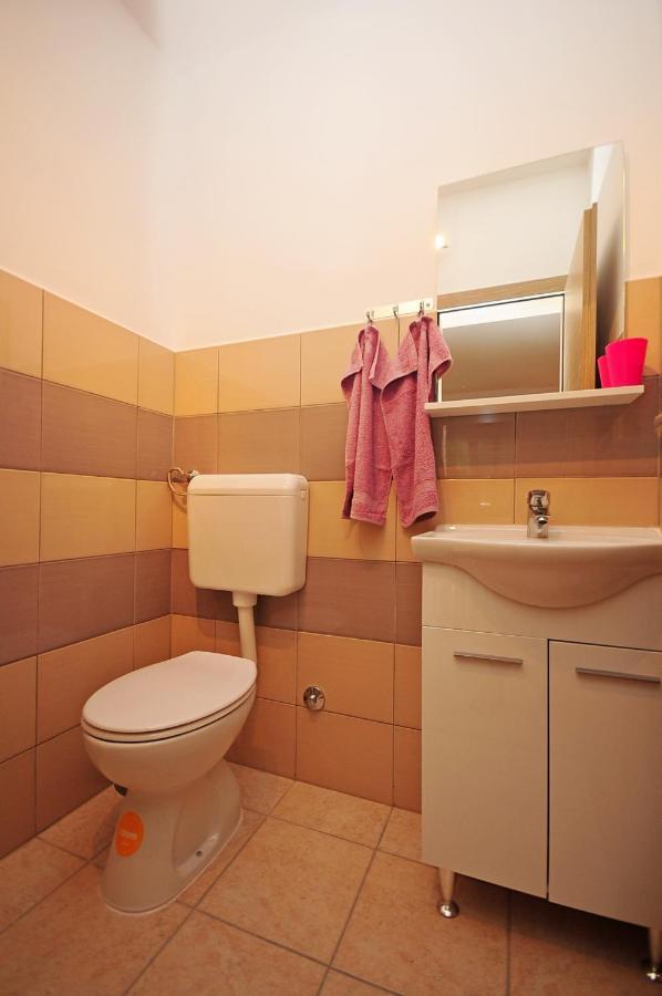 Kuca Za Odmor Maka Villa Kučiće Dış mekan fotoğraf